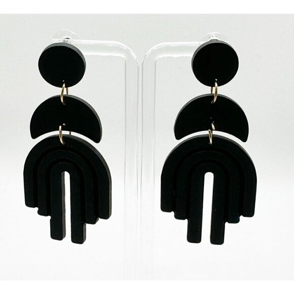 Bohemian Rainbow Dangle Acrylic Earrings NWT - Picture 1 of 4